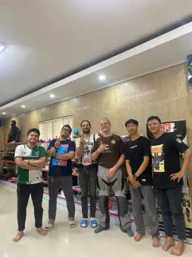 Lowongan pekerjaan admin media sosial area Cibinong wanita