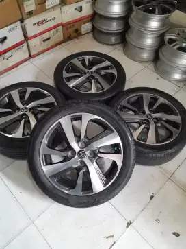 Velg oem Yaris Facelift Ring 16 plus ban
