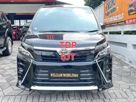 Toyota Voxy Matic Tahun 2018 Kondisi Mulus Terawat Istimewa