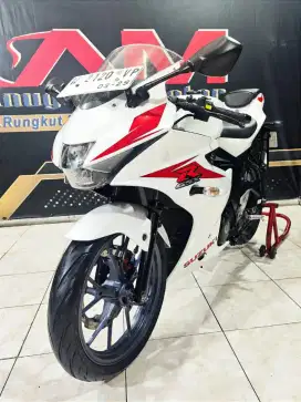 Suzuki GSX R 150 Keyles Reg 2019 odo 11rb cakep parah