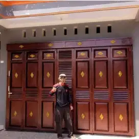 Pintu Henderson bergaransi terbaik