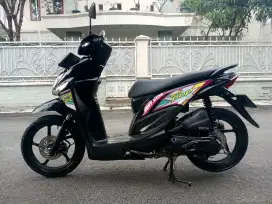 HONDA BEAT TAHUN 2016 FULL OROGINAL SIAP PAKAI LOKASI KIRCON