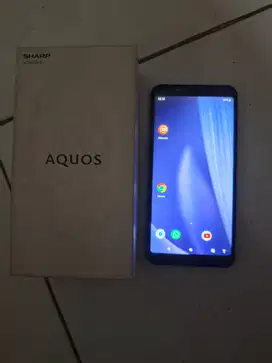 Sharp Aquos V ex flagship