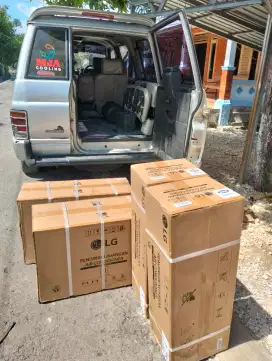 Di jual AC LG 1/2 PK komplit pasang