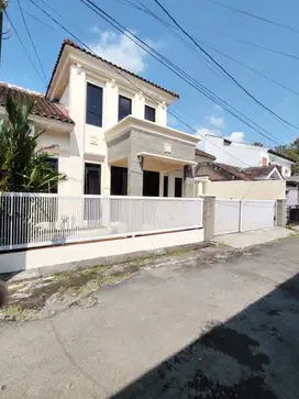Rumah mewah perum Bantarsoka dekat stasiun, alun alun Purwokerto