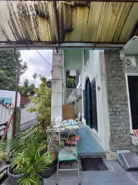 Rumah sekitar Jl. Taman Siswa Kota Jogja dekat Taman Pintar