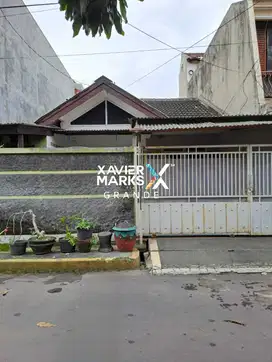 Dijual Rumah di Jalan Selat Sunda Sawojajar