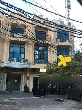 tegalsari ruko 3lt