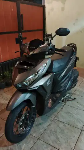 Vario 150 led old cbs