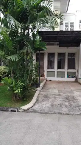 Rumah 2 Lantai Siap Huni Di Cluster Florencia Lippo Cikarang