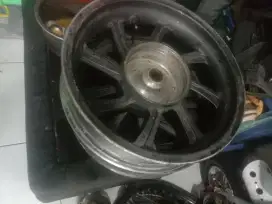 Jual velg ring13 PCX murah mulus lokasi Cilebut central no3