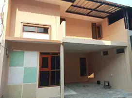 Termurah dan terlaris hunian 2 lantai dilokasi strategis hanya 355 jt