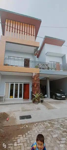 Rumah 2 lantai bangunan kokoh di gedebage bandung