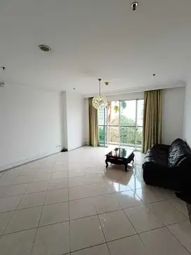 Dijual Apartemen Nyaman dan Luas di Grand ITC Permata Hijau 3BR