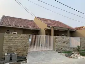 Rumah di SBS Harapan Jaya Bekasi rapi siap huni