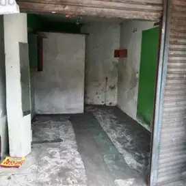 Kios 1Lt Area Ramai di Pinggir Jalan Merdeka Tangerang