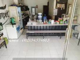 Kios disewakan seisinya di jl. Wonosari km 7,5, dekat Galaxy Waterpark