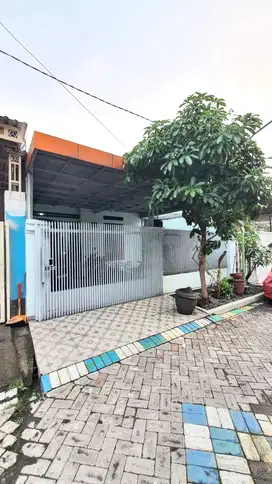 SIAP HUNI, RUMAH STRATEGIS PERMATA ALAM PERMAI GEDANGAN SIDOARJO