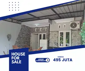 Rumah semi furnish  dijual tlogomulyo