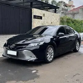 (CASH) Toyota Camry V 2019
