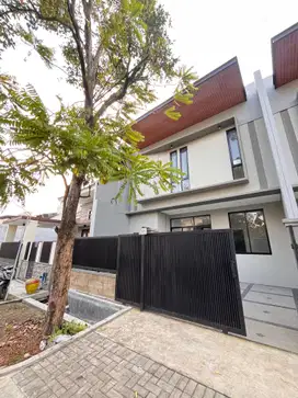 Dijual Cepat Rumah Bangunan Baru 2 Lantai Di Sawojajar 1 Kota Malang