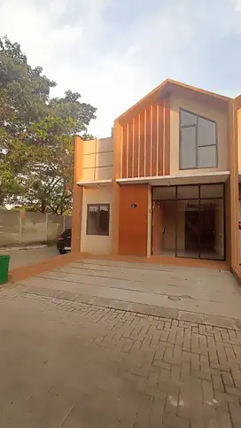 Rumah 2 lantai cukup 1 juta bisa langsung akad lokasi dekat Citra raya