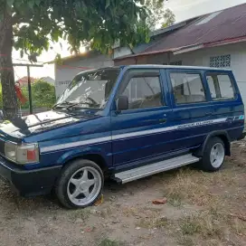 Dijual Toyota kijang super thn 90 long pajak hidup cat lumayan mesin