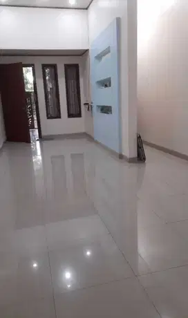Dijual Rumah Bagus Bulevar Hijau, Harapan Indah Bekasi