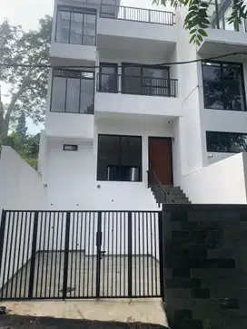 Rumah bandung dekat dago di cigadung harga dibawah pasaran
