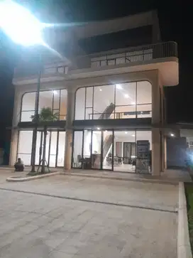 Ruko ruko di lippo cikarang 2 dan 3 lantai, di lippo cikarang