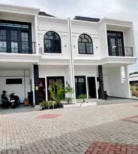 Kelapa Dua, Cimanggis, Depok  Rumah Siap Huni
