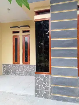 Rumah ready terlaris lokasi strategis jalur angkot di bojong gede