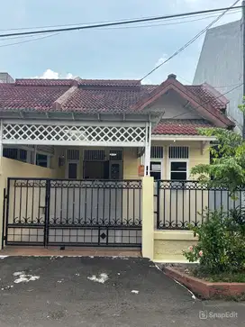 Dijual Rumah di Gading Serpong, Sektor 1B