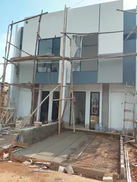 TOWNHOUSE SMARTHOME , MODERN DAN FUNGSIONAL . CUKUP BOOKING 1JUTA AJA!