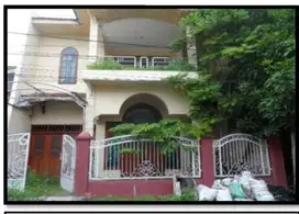 Dijual Rumah 2 Lantai Di Gununganyar Jaya Dekat Wiguna, UPN, Pelayaran