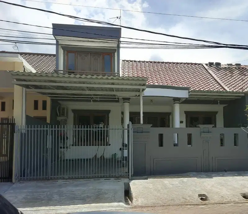 dijual rumah di villa melati mas bagus rapih posisi tengah