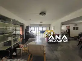 ANA RUMAH LUAS 15.5 X 25M² SIAP HUNI DI JELAMBAR