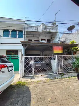 JUAL CEPAT Rumah Standart Butuh Renovasi di Danau Indah, Bisa Nego