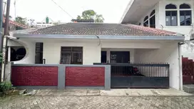 Rumah strategis dekat MRT, siap huni di Cilandak Barat Jaksel