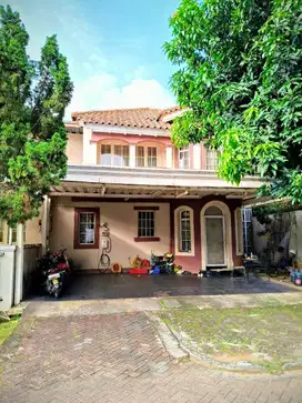 Dijual Cepat Rumah Mewah di Cluster Halmahera Lippo Karawaci