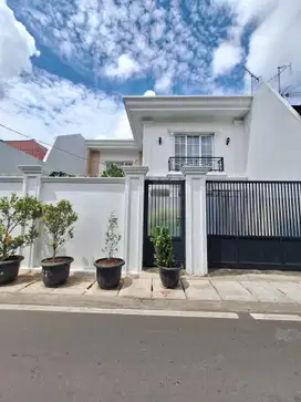 Rumah mewah design classic di kemayoran Jakarta pusat