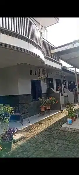 Dijual rumah kost di Bintara Bekasi Barat