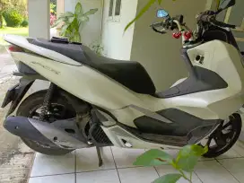 Honda PCX Tahun 2019 - Lengkap - Pajak Hidup. Lokasi Purwakarta