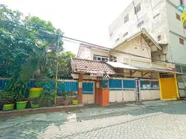 Dijual Rumah di Nginden Kota ex Rumah Kost dekat Kampus