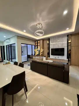 Rumah Eksklusif Akses Langsung Danau di Cluater Mozart Gading Serpong