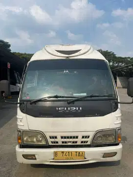 DIJUAL CEPAT 2 UNIT ELF MACAN 15 SEAT TAHUN 2016