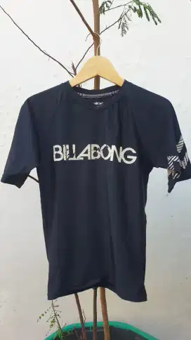 Kaos olahraga thrif ori