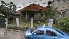Dijual Rumah 2 Lantai Yang Luas dan Nyaman di Jakarta Selatan
