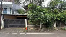 Rumah Siap Huni Area Tenang dan Prime di Jl Ubud