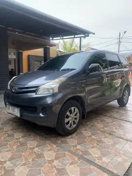 Toyota Avanza 2013 1.3 A/T